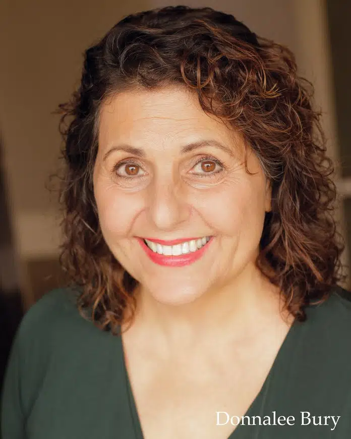 Donnalee Bury