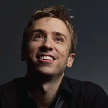 Peter Hollens