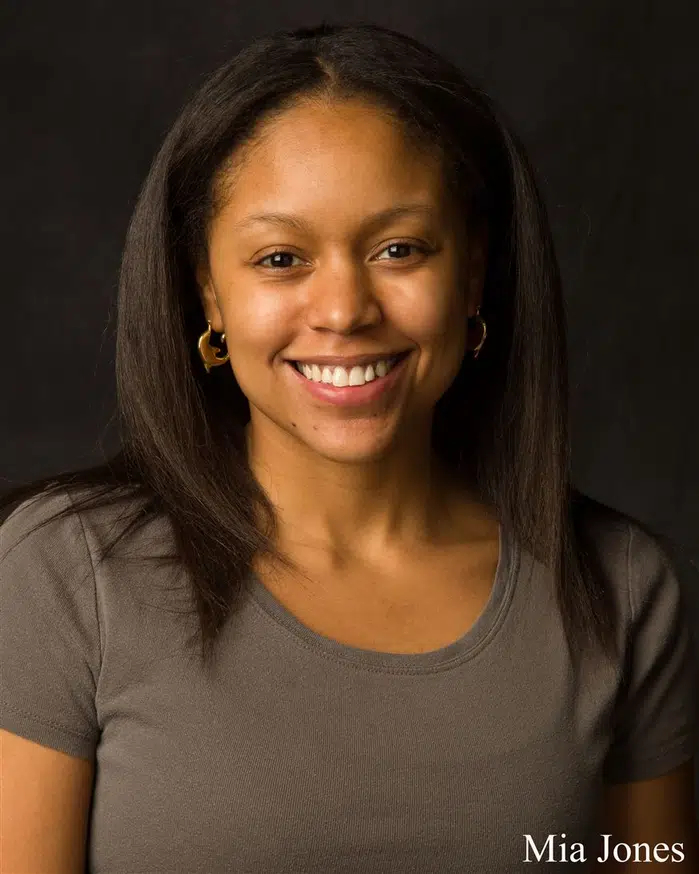 Mia Jones